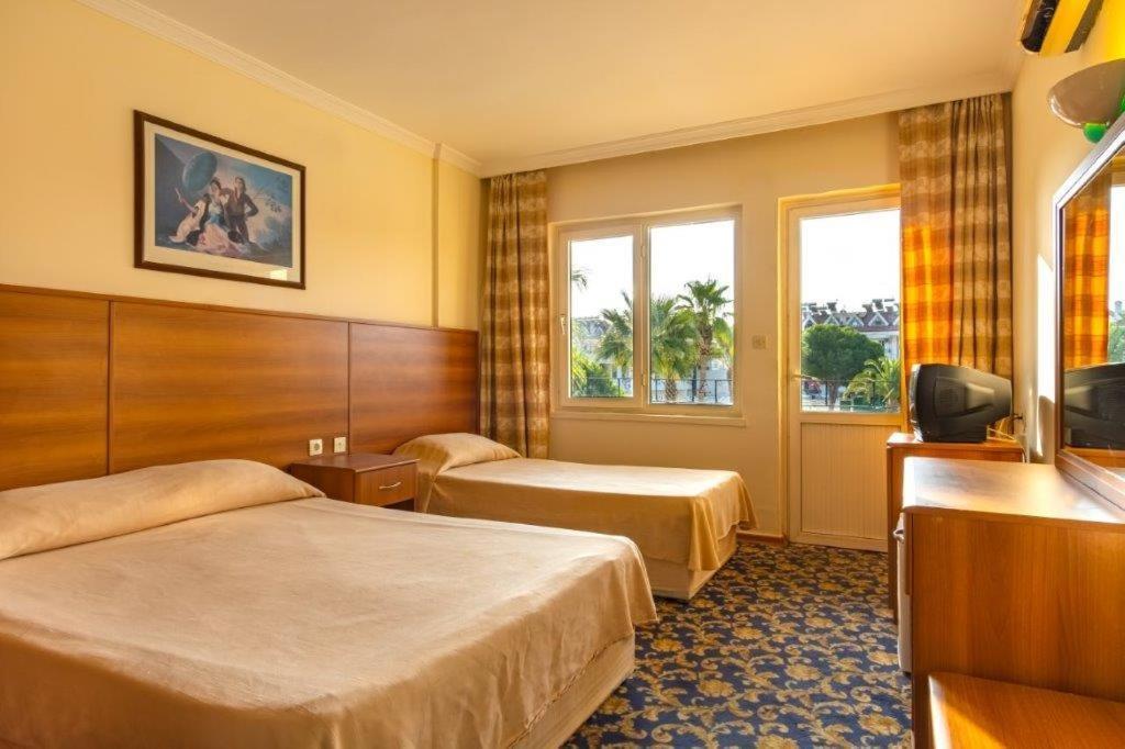 Club Pineta Hotel Мармарис Екстер'єр фото
